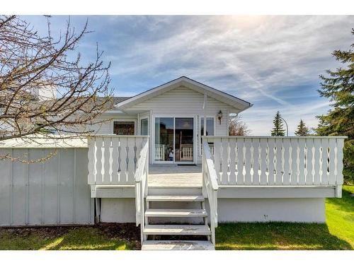 273 Woodside Road Nw, Airdrie, AB - Outdoor With Deck Patio Veranda