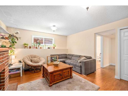56 Brookpark Place Sw, Calgary, AB - Indoor Photo Showing Living Room