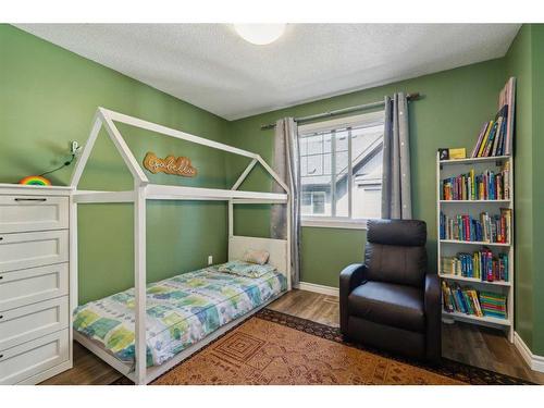 220 New Brighton Row Se, Calgary, AB - Indoor Photo Showing Bedroom