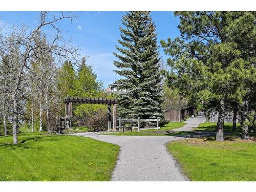 247 Edgebrook Circle Nw, Calgary, AB - Outdoor