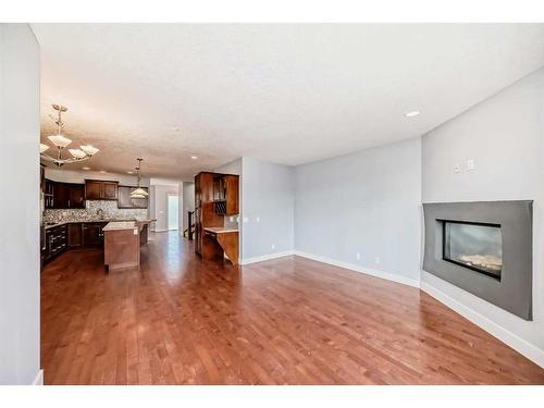 2743 16 Avenue Sw, Calgary, AB - Indoor Photo Showing Living Room With Fireplace