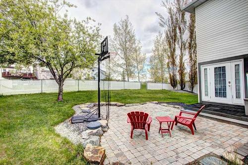 418 Bridlewood Place Sw, Calgary, AB - Outdoor