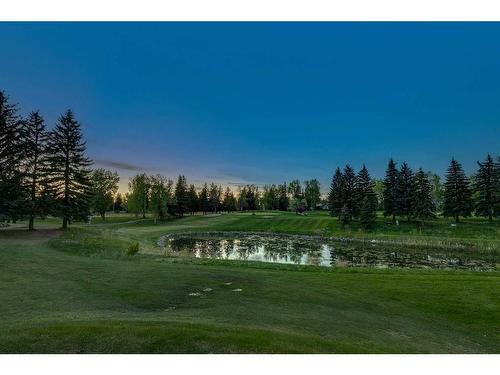 916 Mapleglade Drive Se, Calgary, AB - Outdoor With View
