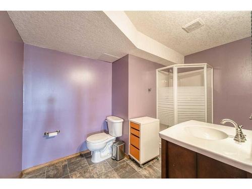 128 Tuscany Ravine Terrace Nw, Calgary, AB - Indoor Photo Showing Bathroom