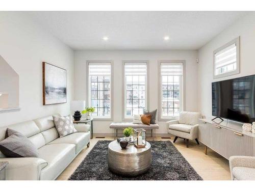 75 Greenbriar Place Nw, Calgary, AB - Indoor Photo Showing Living Room