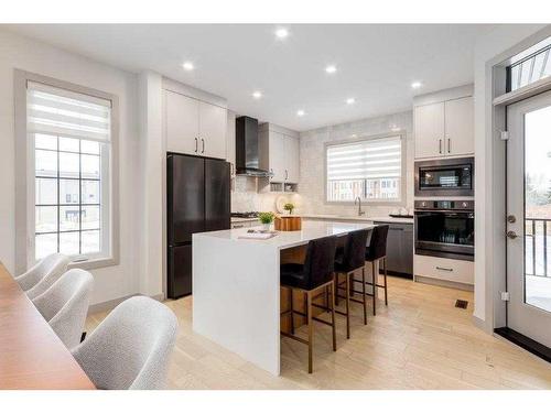 75 Greenbriar Place Nw, Calgary, AB - Indoor Photo Showing Kitchen With Upgraded Kitchen