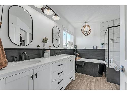 603 Auburn Bay Heights Se, Calgary, AB - Indoor Photo Showing Bathroom