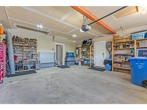 603 Auburn Bay Heights Se, Calgary, AB - Indoor Photo Showing Garage