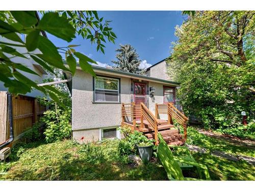 10 St Monica Avenue Se, Calgary, AB - Outdoor