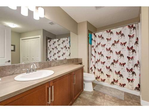 50 Sage Meadows Terrace Nw, Calgary, AB - Indoor Photo Showing Bathroom