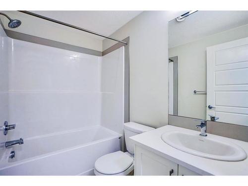 20569 Seton Way Se, Calgary, AB - Indoor Photo Showing Bathroom