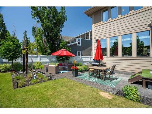 96 Mike Ralph Way Sw, Calgary, AB - Outdoor