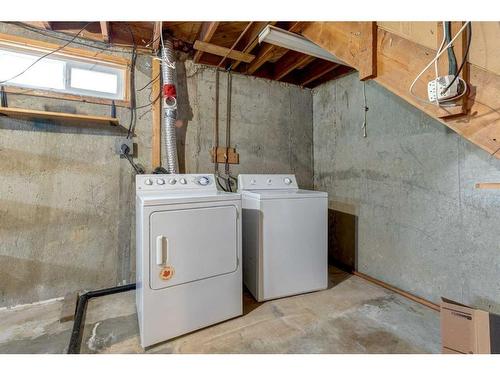 6815 5 Street Sw, Calgary, AB - Indoor Photo Showing Laundry Room
