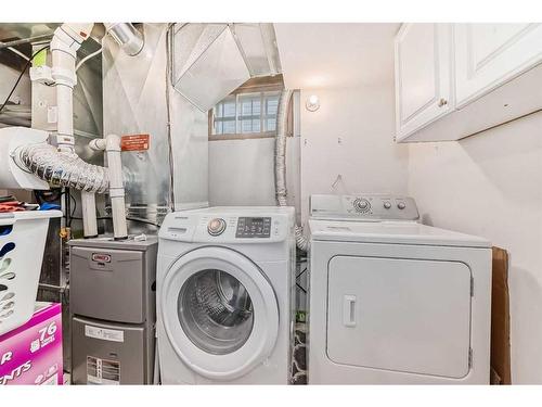 6408 Elbow Drive, Calgary, AB - Indoor Photo Showing Laundry Room