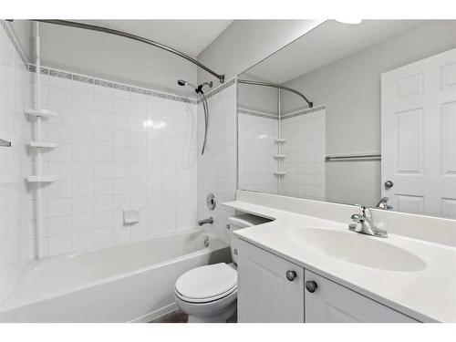 113 Country Village Cape Ne, Calgary, AB - Indoor Photo Showing Bathroom