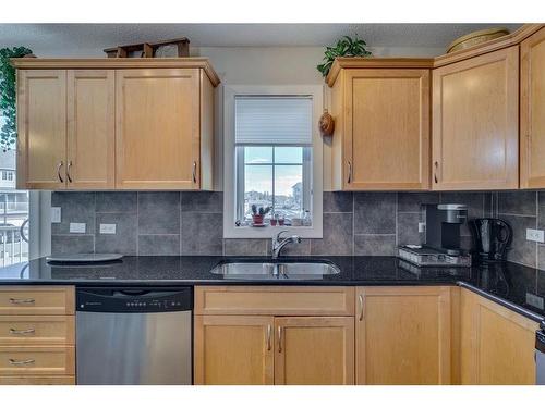 5006-2370 Bayside Road Sw, Airdrie, AB - Indoor Photo Showing Kitchen With Double Sink