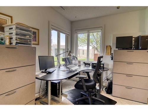 505 Lakeside Greens Place, Chestermere, AB - Indoor Photo Showing Office