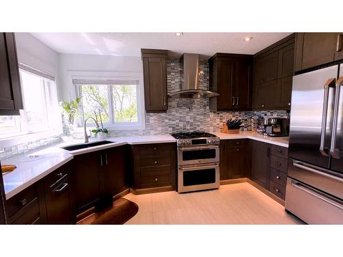 505 Lakeside Greens Place, Chestermere, AB - Indoor Photo Showing Kitchen With Stainless Steel Kitchen With Upgraded Kitchen