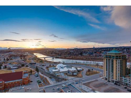 2204-1100 8 Avenue Sw, Calgary, AB - Outdoor With View
