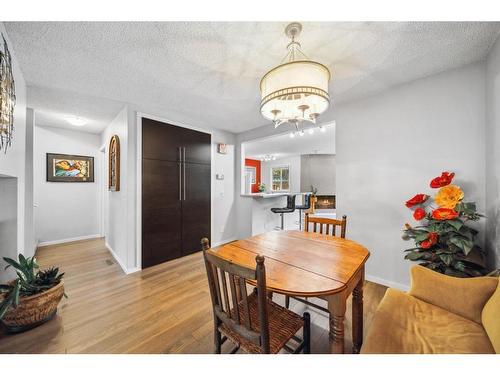 56 Hawkville Place Nw, Calgary, AB - Indoor Photo Showing Dining Room