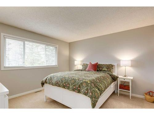 67 Midglen Way Se, Calgary, AB - Indoor Photo Showing Bedroom