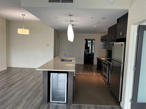 301-530 12 Avenue Sw, Calgary, AB - Indoor Photo Showing Kitchen