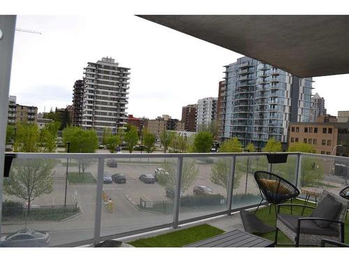 301-530 12 Avenue Sw, Calgary, AB - Outdoor With Balcony