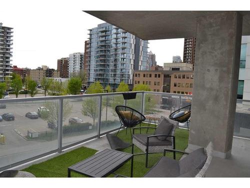 301-530 12 Avenue Sw, Calgary, AB - Outdoor With Balcony