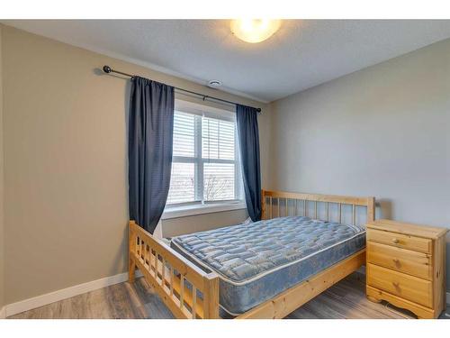 503-428 Nolan Hill Drive Nw, Calgary, AB - Indoor Photo Showing Bedroom