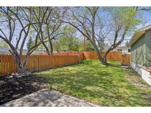 8223 4A Street Sw, Calgary, AB - Outdoor With Backyard
