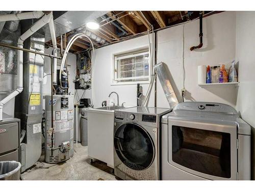 1023 Canford Place Sw, Calgary, AB - Indoor Photo Showing Laundry Room