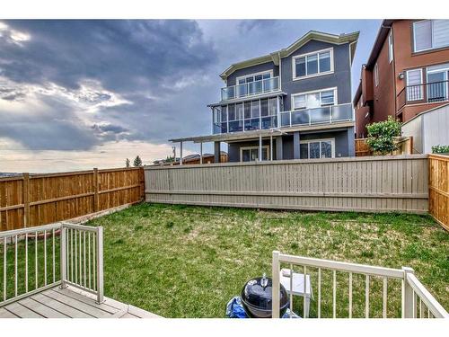 131 Evansview Road Nw, Calgary, AB - Outdoor