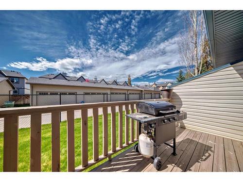 20 Everridge Gardens Sw, Calgary, AB - Outdoor With Deck Patio Veranda