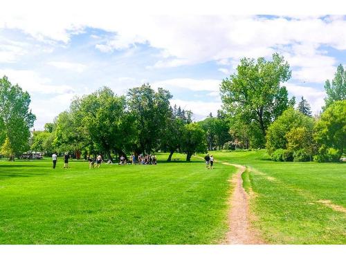 1910 Broadview Road Nw, Calgary, AB - Outdoor With View