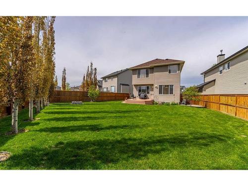 130 Evansmeade Close Nw, Calgary, AB - Outdoor With Backyard