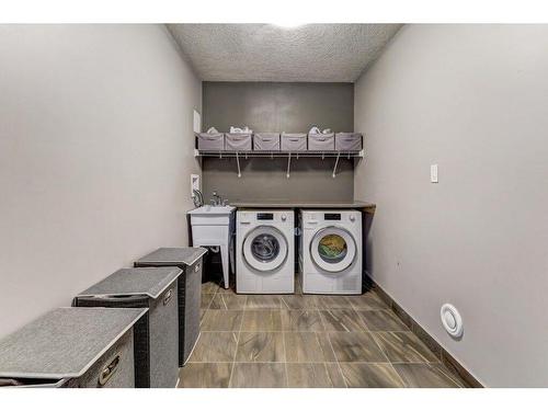 68 Nolanlake Point Nw, Calgary, AB - Indoor Photo Showing Bedroom