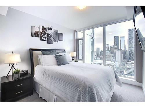 2601-510 6 Avenue Se, Calgary, AB - Indoor Photo Showing Bedroom