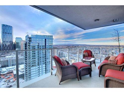 2601-510 6 Avenue Se, Calgary, AB - Outdoor With Balcony With View With Exterior