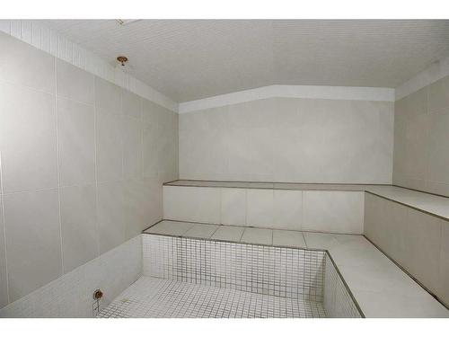 2601-510 6 Avenue Se, Calgary, AB - Indoor Photo Showing Other Room