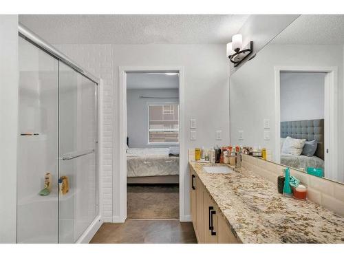 115-40 Carrington Plaza Nw, Calgary, AB - Indoor Photo Showing Bathroom