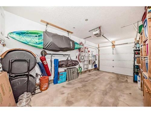96 Copperstone Common Se, Calgary, AB - Indoor Photo Showing Garage
