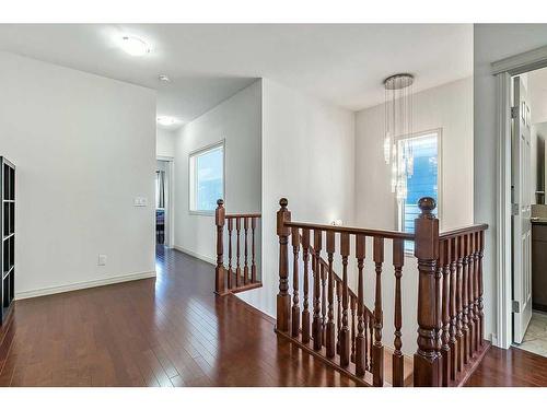 95 Mahogany Grove Se, Calgary, AB - Indoor Photo Showing Other Room