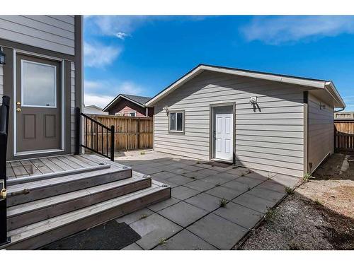 95 Mahogany Grove Se, Calgary, AB - Outdoor With Exterior