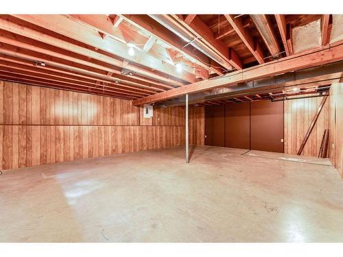 270010 Inverlake Road, Rural Rocky View County, AB - Indoor Photo Showing Basement