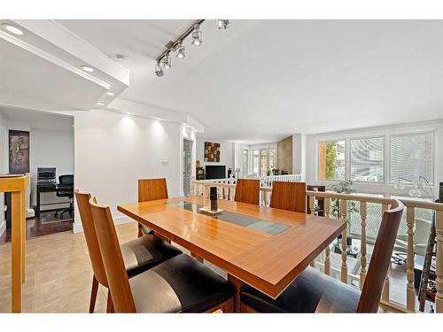 104-350 4 Avenue Ne, Calgary, AB - Indoor Photo Showing Dining Room