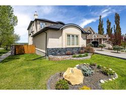6 Coulee View SW Calgary, AB T3H 5J6