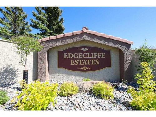 32-3000 Edenwold Heights Nw, Calgary, AB - Outdoor