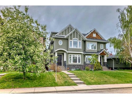 2425 22A Street Nw, Calgary, AB - Outdoor With Facade