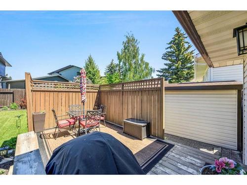 252 Woodridge Drive Sw, Calgary, AB - Outdoor With Deck Patio Veranda With Exterior