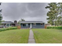 4606 Fortune Road SE Calgary, AB T2A 2A8